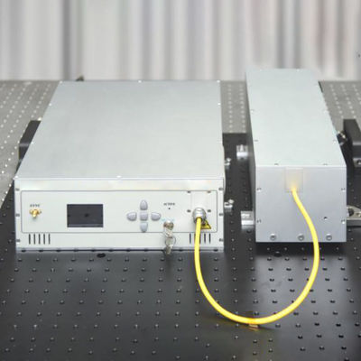 Krachtige femtoseconde pulsvezellaser 1560 nm hoge herhalingsfrequentie
