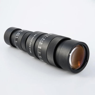 Vaste / zoom / gemotoriseerde bundelverbreder 1064nm / 532nm / 355nm / 266nm