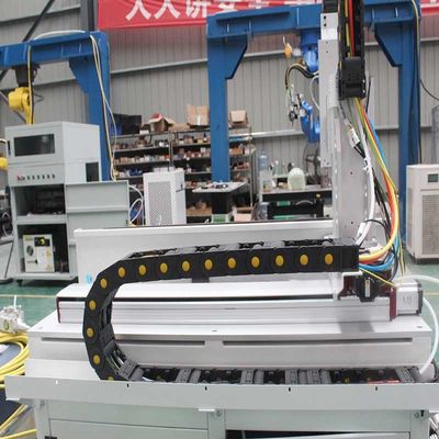 machines voor het snijden van speciaal gevormde materialen